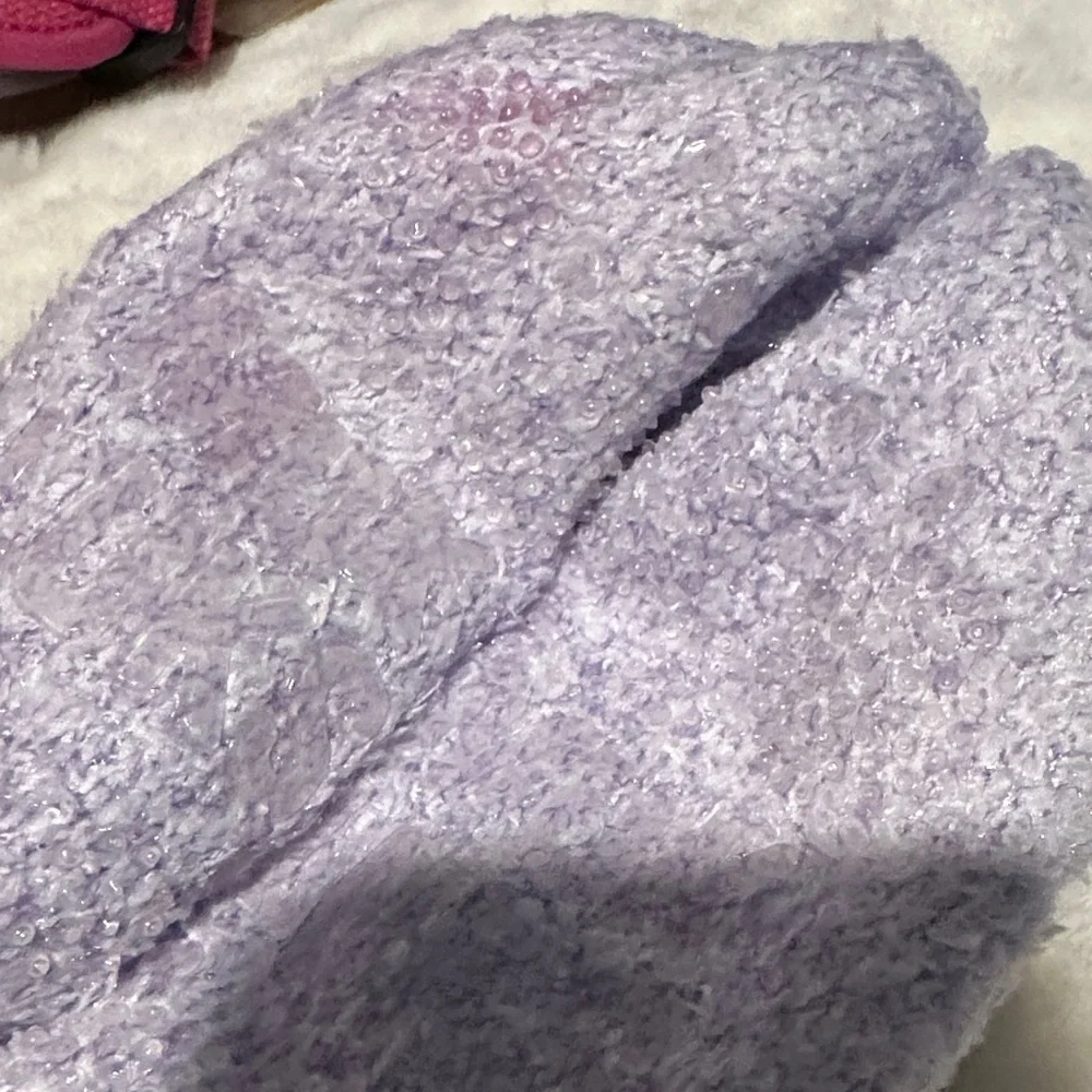 NWT Muk Luks Purple and White Shortie Cabin Socks Size L/XL
